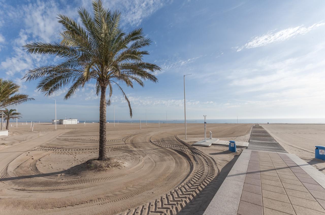Oreneta Playa de Gandia Bagian luar foto